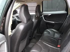 Volvo XC60 thumbnail 18