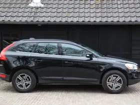 Volvo XC60 thumbnail 4