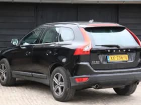 Volvo XC60 thumbnail 5