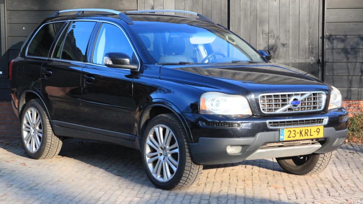 Volvo XC90 — foto 1