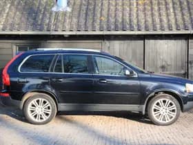Volvo XC90 thumbnail 3