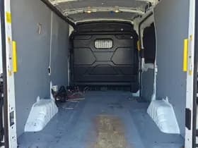 Ford Transit thumbnail 17