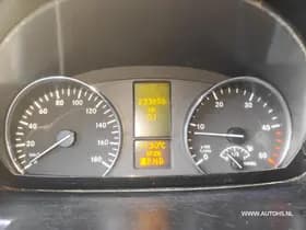 Mercedes-Benz Sprinter thumbnail 19