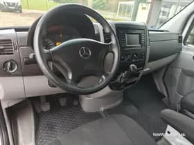 Mercedes-Benz Sprinter thumbnail 13