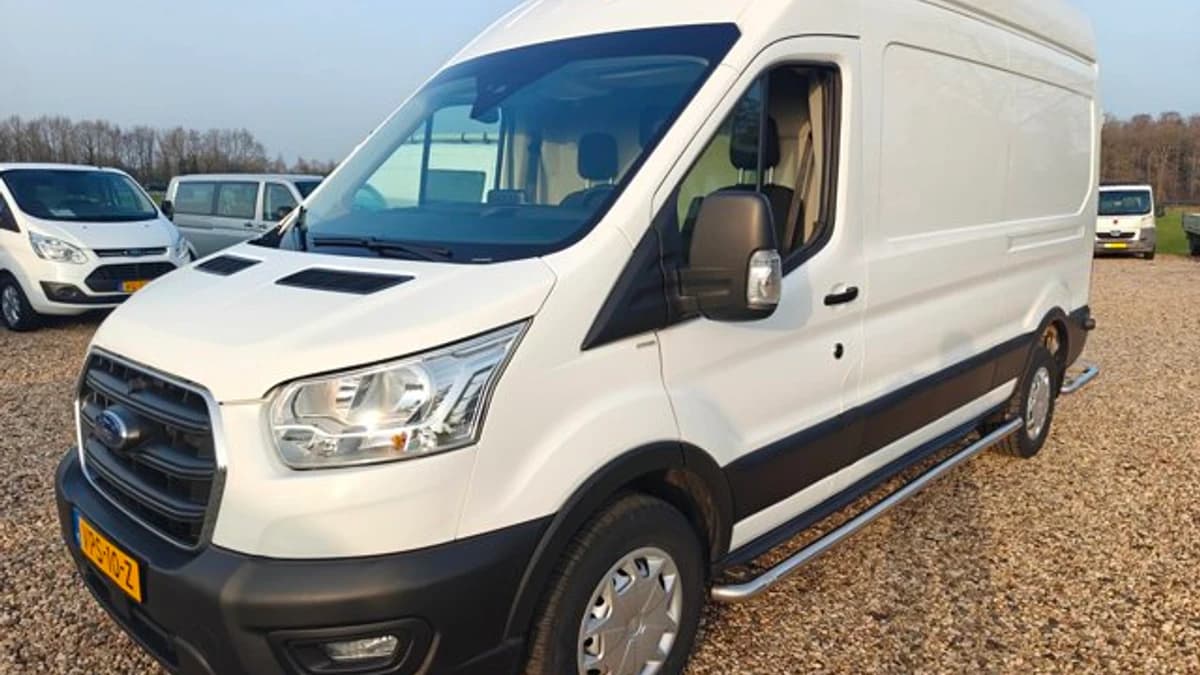Ford Transit — foto 1