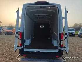 Ford Transit thumbnail 19