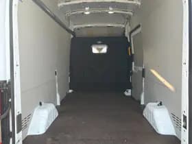 Ford Transit thumbnail 20
