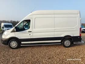 Ford Transit thumbnail 3