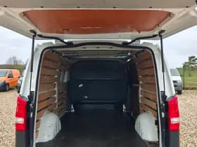 Mercedes-Benz Vito thumbnail 19