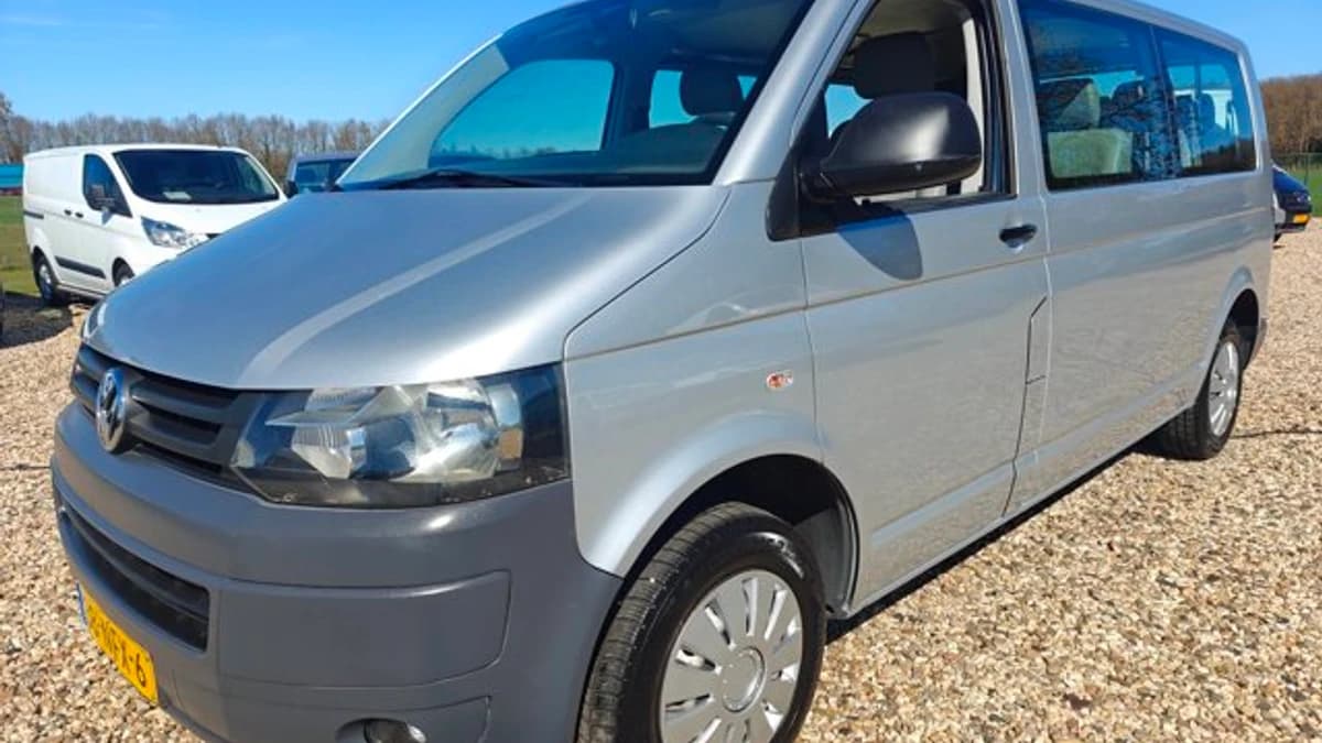 Volkswagen Transporter — foto 1