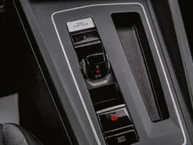 Volkswagen Golf thumbnail 19