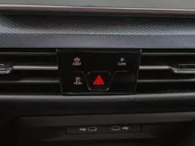 Volkswagen Golf thumbnail 24