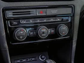 Volkswagen Golf thumbnail 16