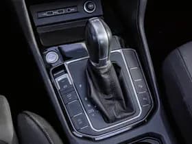 Volkswagen Golf thumbnail 17