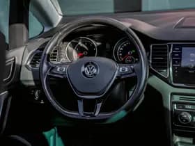 Volkswagen Golf thumbnail 23