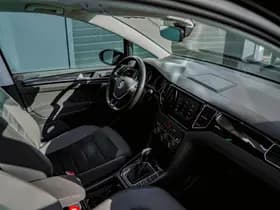 Volkswagen Golf thumbnail 25