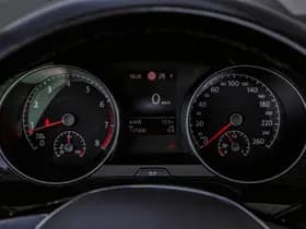 Volkswagen Golf thumbnail 6