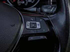 Volkswagen Golf thumbnail 7