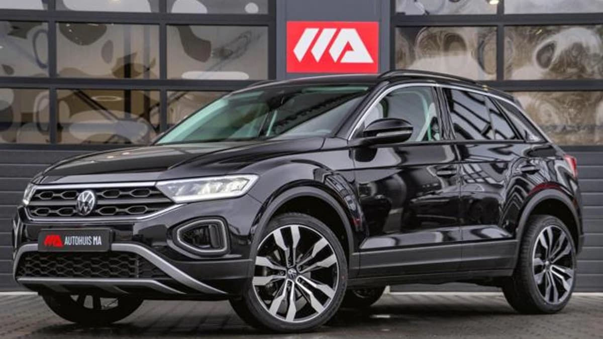 Volkswagen T-Roc — foto 1