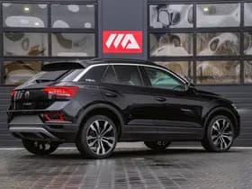 Volkswagen T-Roc thumbnail 4