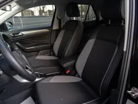 Volkswagen T-Roc thumbnail 9