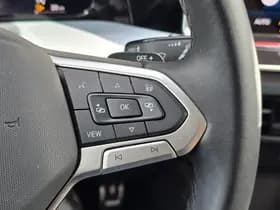 Volkswagen Golf thumbnail 13