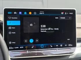 Volkswagen Golf thumbnail 17