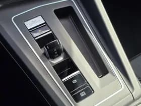 Volkswagen Golf thumbnail 26