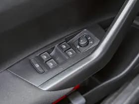 Volkswagen Polo thumbnail 25