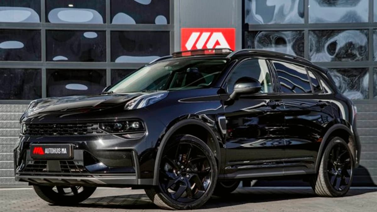 Lynk & Co 01 — foto 1