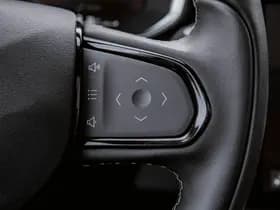 Lynk & Co 01 thumbnail 7