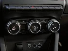 Renault Clio thumbnail 17