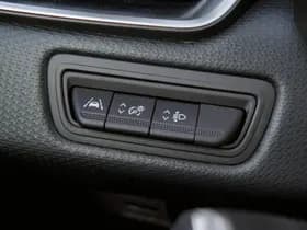 Renault Clio thumbnail 19