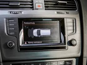 Volkswagen Golf thumbnail 9