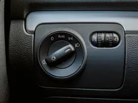 Volkswagen Golf thumbnail 21