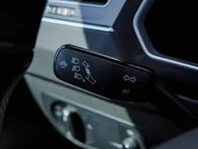 Volkswagen Tiguan thumbnail 8