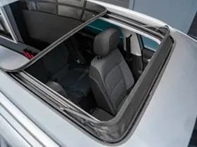 Volkswagen Passat thumbnail 36