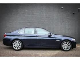 BMW 5 Serie 528i Luxury Edition Van 19.950 v. 17.950,- thumbnail 2