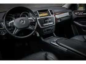 Mercedes-Benz M-Klasse 350 Van 20.950,- NU 18.950,- ! thumbnail 4