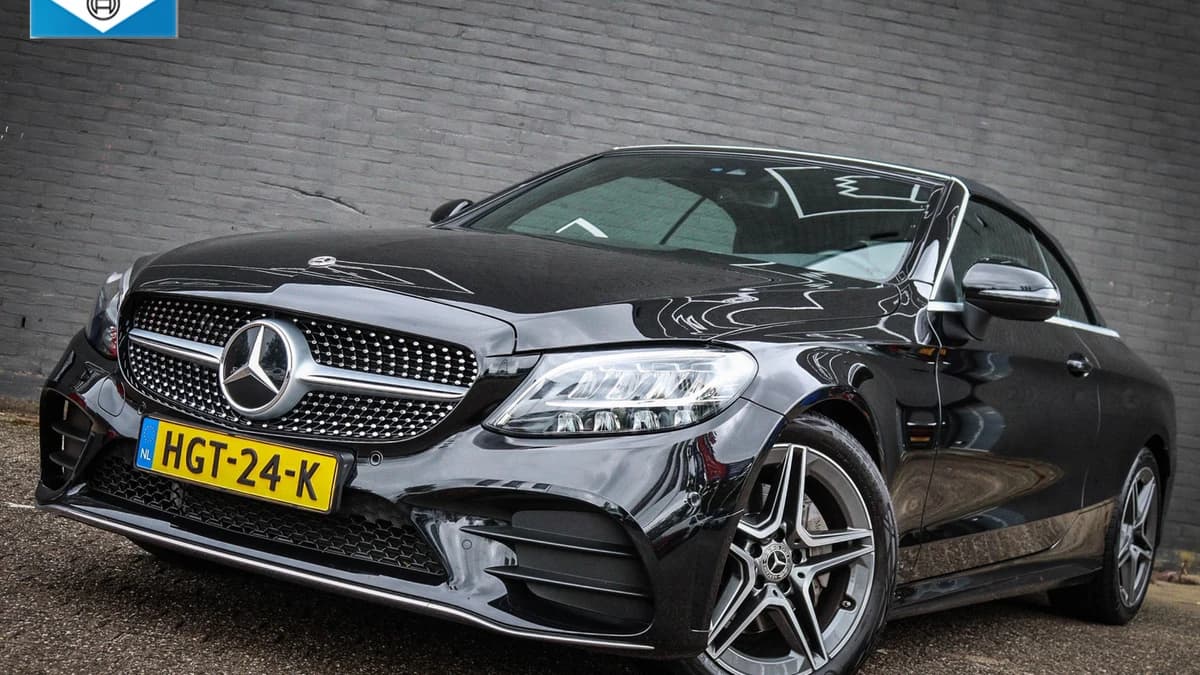 Mercedes-Benz C-Klasse Cabrio 180 AMG Line /Airscarf/Navi/Leder — foto 1