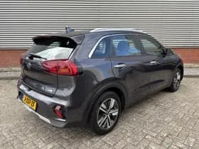 Kia Niro 1.6 GDi Hybrid DynamicLine thumbnail 2