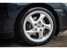 Porsche 911 3.4 Coupé Carrera 996 in zeer nette staat thumbnail 17