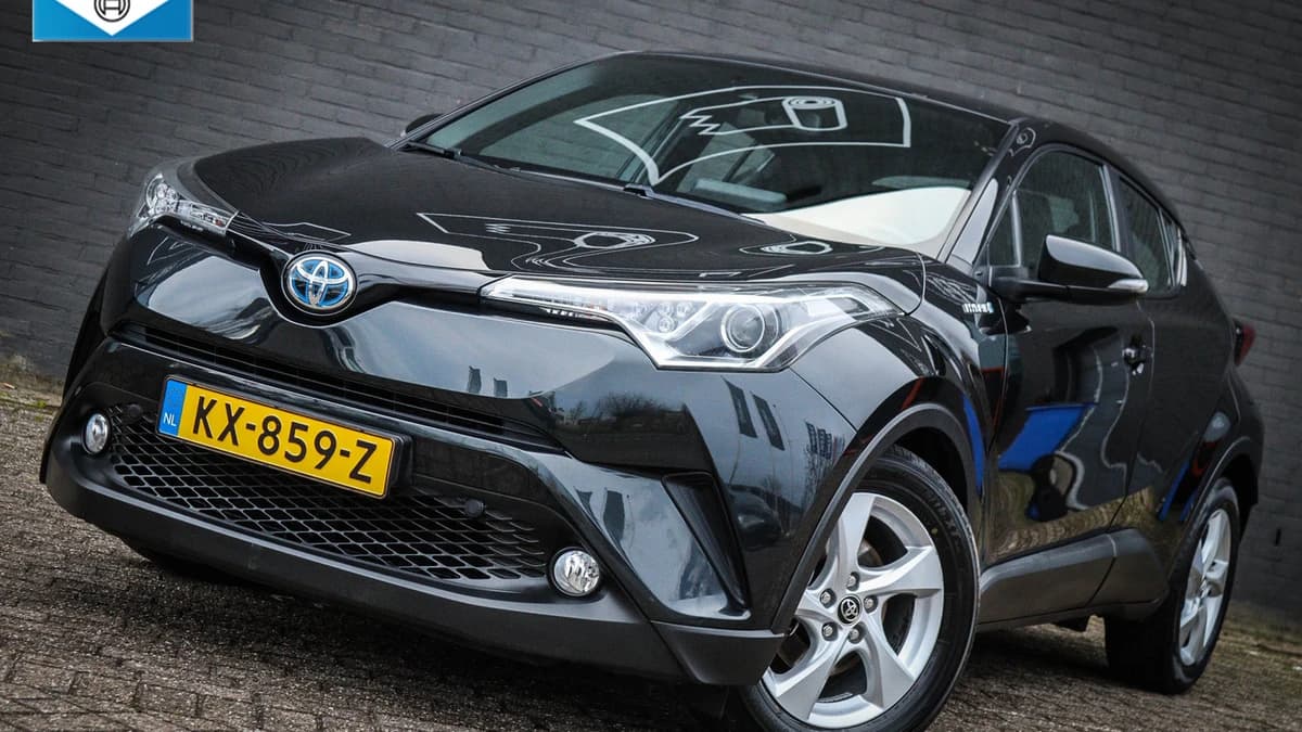 Toyota C-HR 1.8 Hybrid Dynamic Navi/Camera/CruiseControl — foto 1