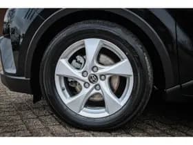 Toyota C-HR 1.8 Hybrid Dynamic Navi/Camera/CruiseControl thumbnail 15