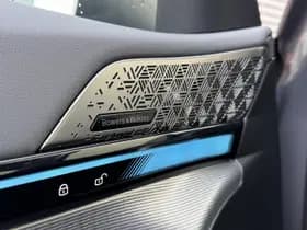 BMW 5 Serie 550e xDrive thumbnail 16