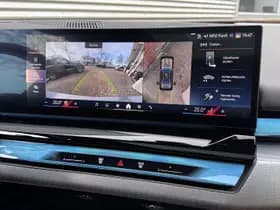 BMW 5 Serie 550e xDrive thumbnail 10