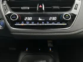 Toyota Corolla Touring Sports 1.8 Hybrid Business Plus thumbnail 16