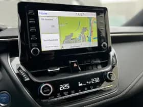 Toyota Corolla Touring Sports 1.8 Hybrid Business Plus thumbnail 18