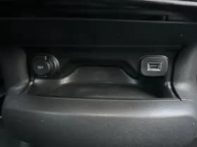 Citroën C4 Cactus 1.2 PureTech Origins thumbnail 18