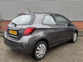 Toyota Yaris 1.3 VVT-i Aspiration thumbnail 2